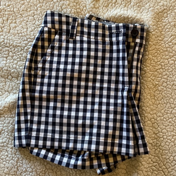 Crown and Ivy navy and white shorts - Picture 2 of 7